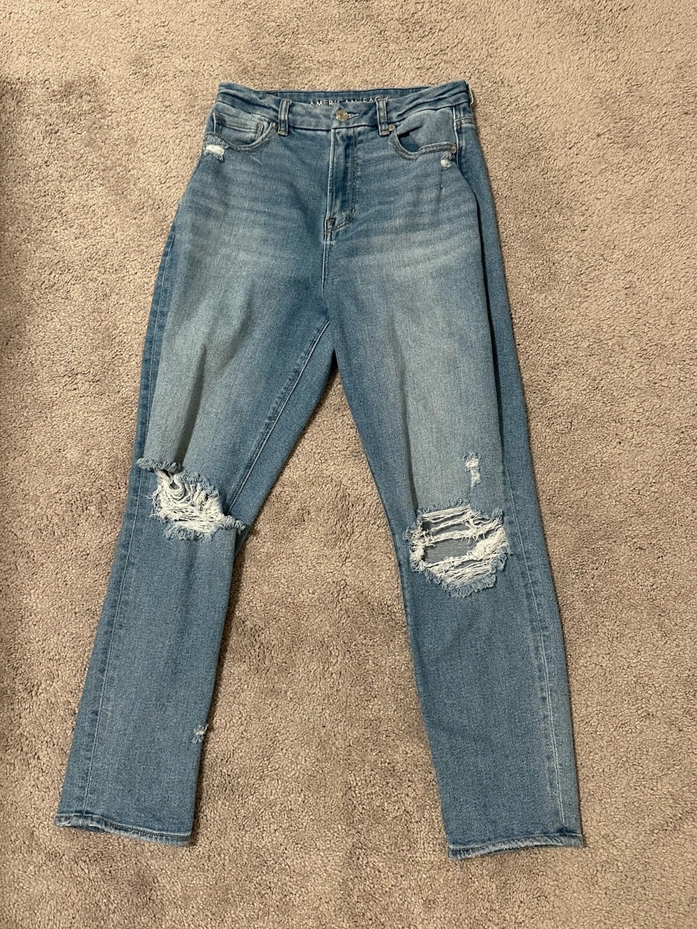 American Eagle Curvy Mom Jean